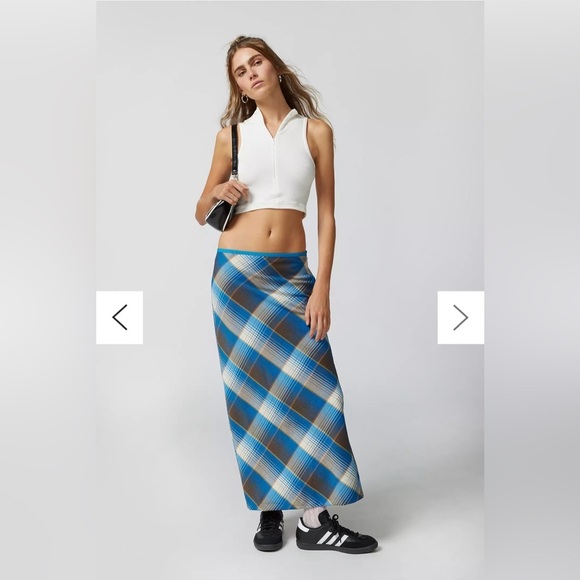 Urban Outfitters Janelle Plaid Midi Skirt Grunge Preppy Academia Slit Size S - Picture 1 of 9